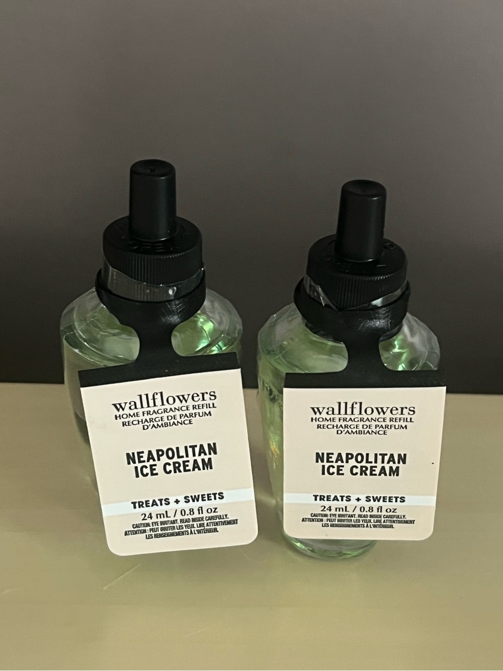 New Two White Barn Bath Body Works Neapolitan Ice Cream Wallflowers Refills
